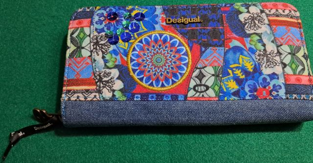 Monedero Billetera Desigual