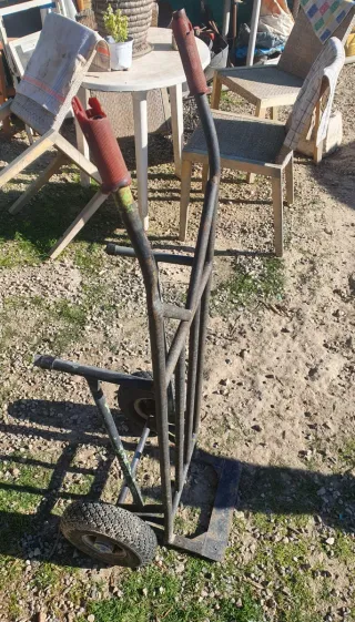 Carretilla de mano o carro de carga