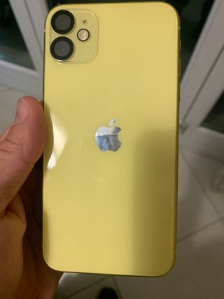 iPhone 11 64GB Giallo