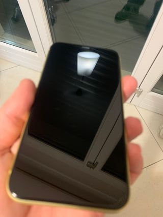 iPhone 11 64GB Giallo