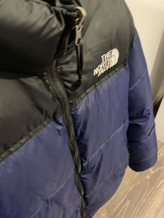 Abrigo The North Face Azul y Negro