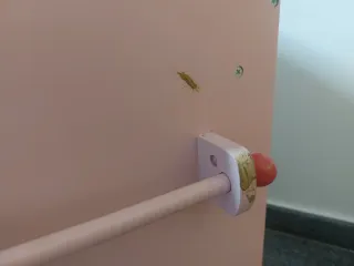 Cocina de madera infantil rosa de Imaginarium.