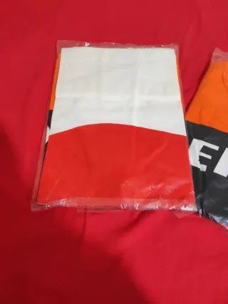 Camiseta Repsol Hombre Negra y Naranja