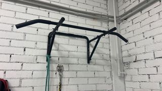 Bici estática, remo y barra