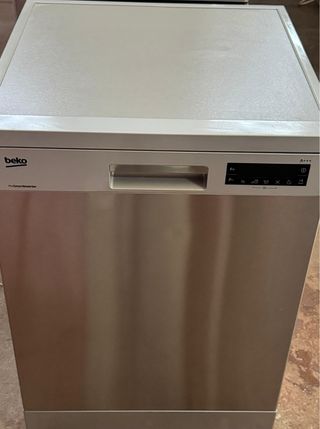LAVAVAJILLAS MARCA BEKO EN INOX