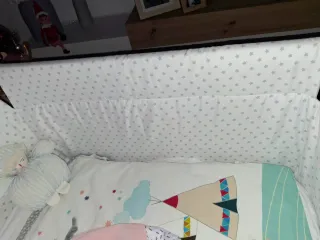 Minicuna tijera con ruedas