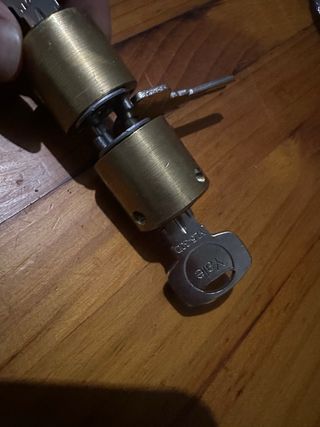 Bombín Cilindro Yale