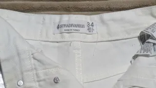 Pantalones cortos vaqueros plateados Stradivarius