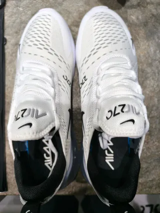 Zapatillas Nike Air Max 270 Blancas y Negras