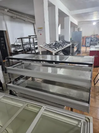 Vitrina doble acristalada