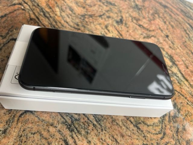 iPhone 11 128GB Nero