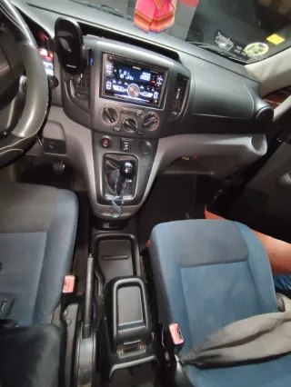 Nissan NV200 2010