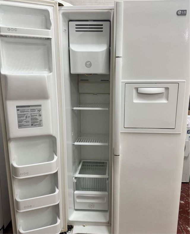 FRIGORÍFICO AMERICANO MARCA LG