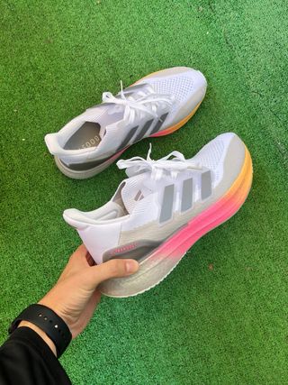 Adidas Ultraboost 5