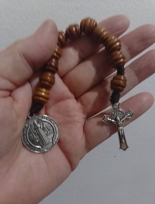 Decenario San Benito de madera