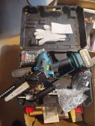 Mini Sierra Eléctrica a Batería