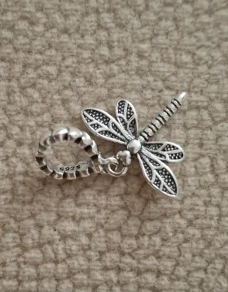 Colgante libélula plata de ley