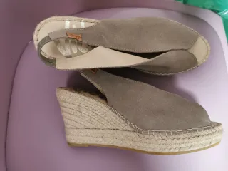 Alpargatas de esparto nuevas