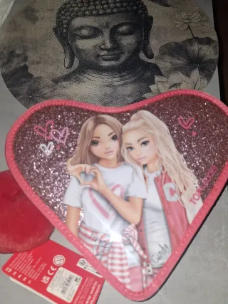 Estuche Corazón Top Model