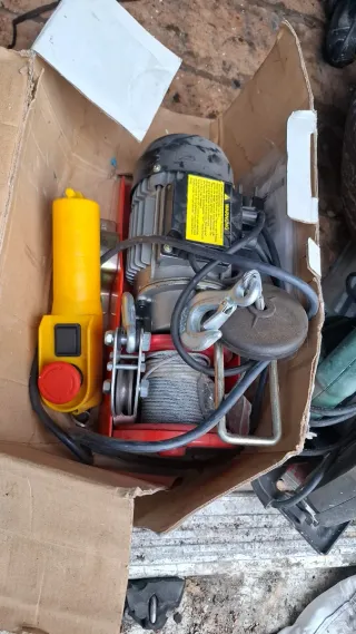 Montacargas eléctrico