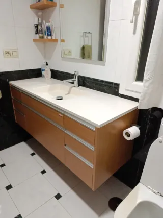 Mueble de baño madera y metal
