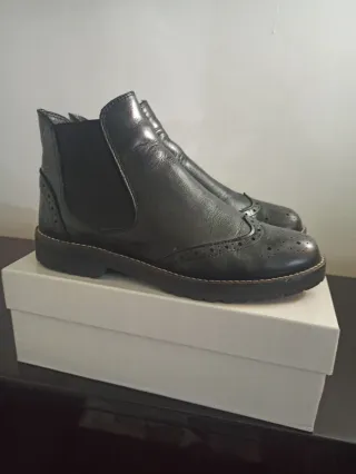 Stivaletti neri vera pelle