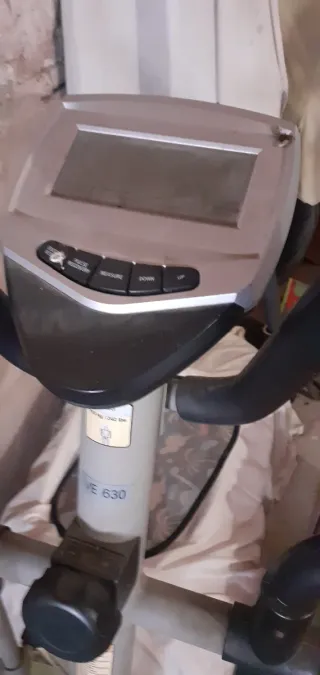 Máquina Elíptica para Entrenar en Casa