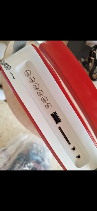 Radio Daewoo DRP-130R AM/FM USB MP3