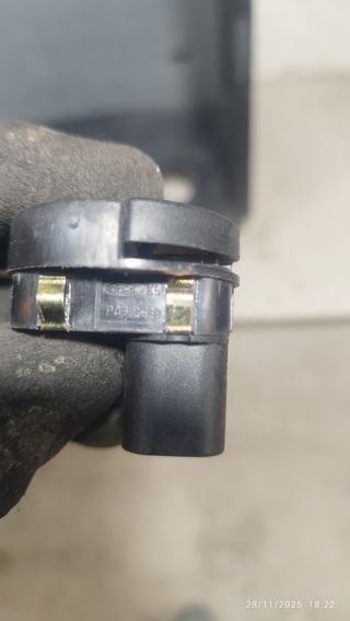 Botón Elevalunas Ford Tourneo 2006