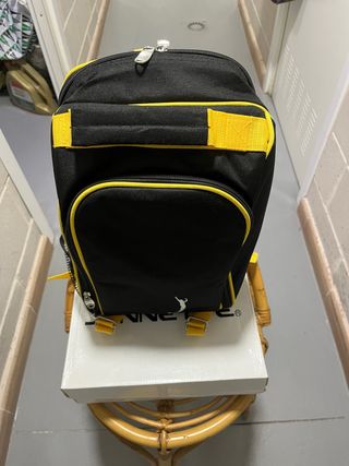 Mochila Sonnets Negra y Amarilla