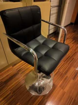 Taburete de Bar Negro y Plateado