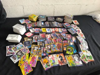 Cromos de fútbol variados