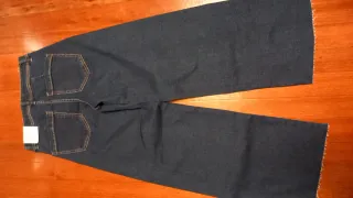 Pantalón vaquero ancho Stradivarius Talla 36