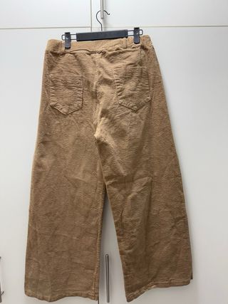 Pantaloni marroni in velluto a coste