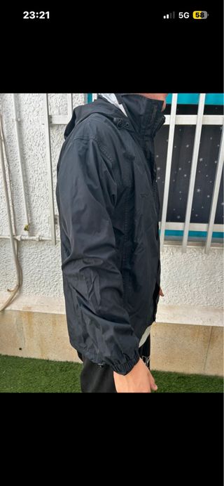 Cortavientos Berghaus Negro