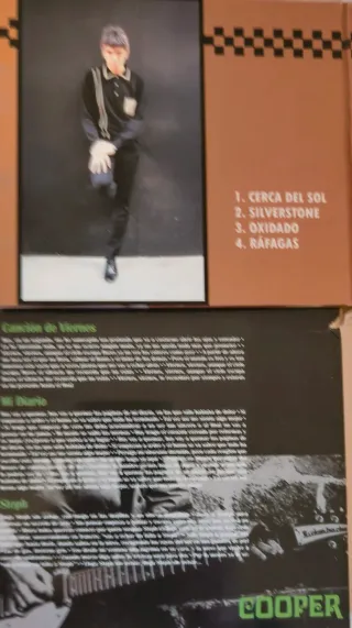 CDs Cooper "Oxidado" y "Guárdame un Secreto"