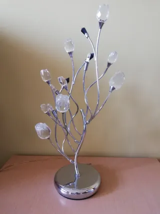 Lámpara de mesa diseño floral cristal