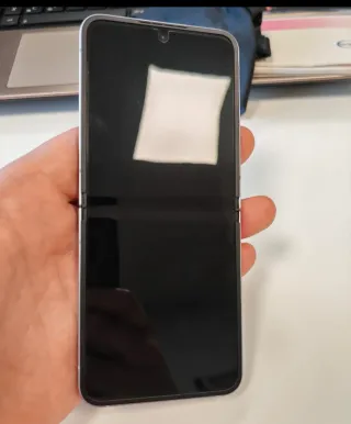 Samsung Galaxy Z Flip 6