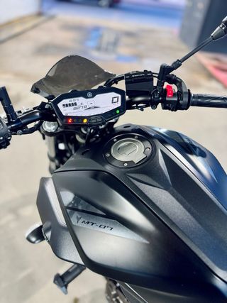 Yamaha MT-07 2019 · 8.278 km · Deslimitada