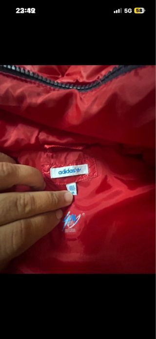 Chaqueta sin mangas Adidas azul y roja