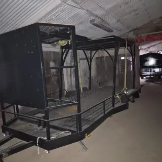 Remolque coche con espacio superior