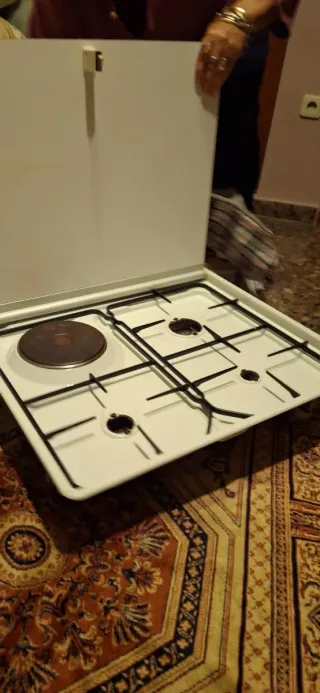 Cocina de gas y eléctrica