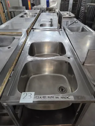 Fregadero de acero inoxidable