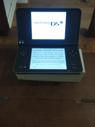 Nintendo DSi XL Negra