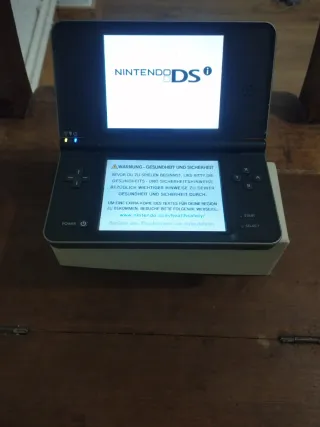 Nintendo DSi XL Negra