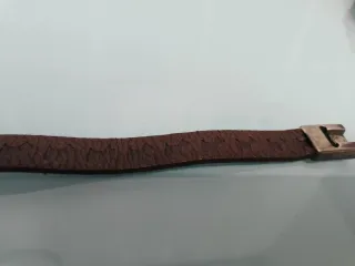 Pulsera de piel con perritos