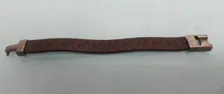 Pulsera de piel con perritos
