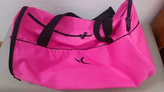 Bolso deportivo Decathlon rosa