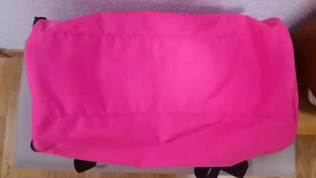 Bolso deportivo Decathlon rosa