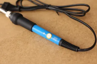 Soldador Eléctrico 60W.